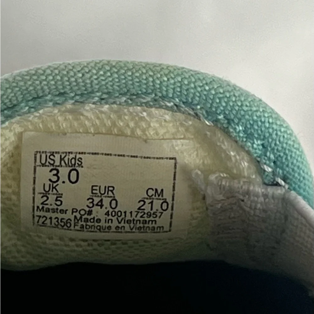 Vans Kids' Sponge Bob Square Pants    Slip-On Sneakers Size 3 Blue and Yellow - Picture 10 of 15